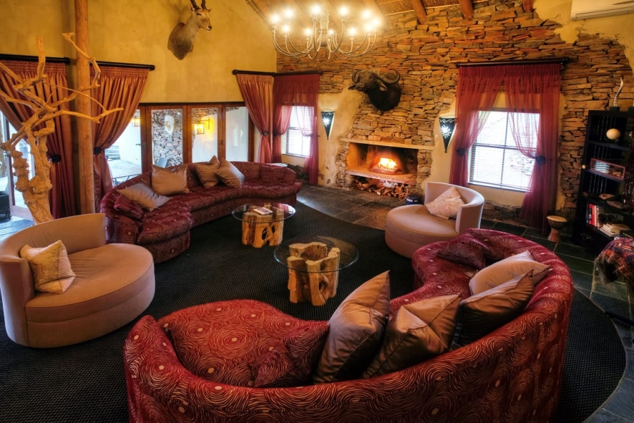  Bedroom Property for Sale in Willowmore Eastern Cape